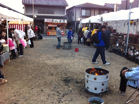 三木 大塚のえべっさん 参道の屋台