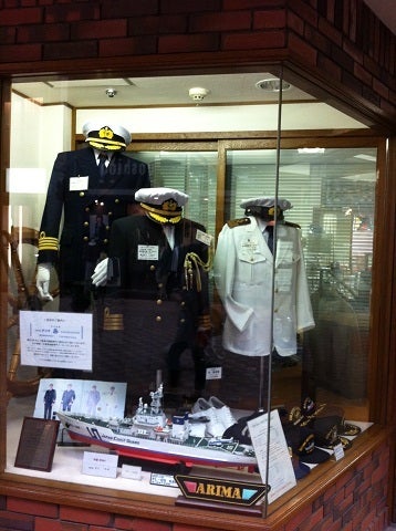 カミカミ大王の適当ブログ♪-軍服屋さん (2)