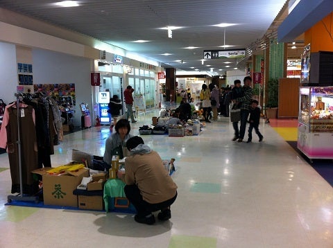 カミカミ大王の適当ブログ♪-フリマ 風景 (2)