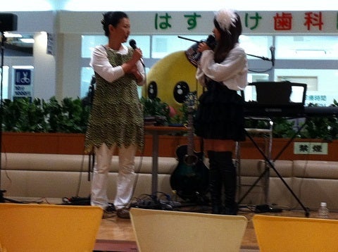 カミカミ大王の適当ブログ♪-カレンちゃん MC中 (2)