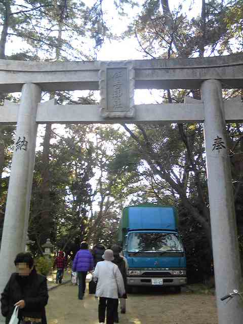 明石市魚住・住吉神社の楼門