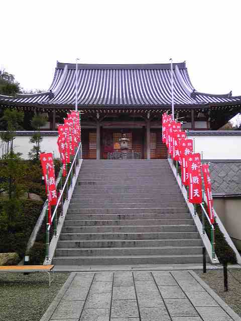 淡路島七福神 弁財天を祀る智禅寺の外観