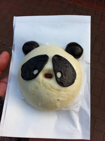 王子動物園 パンダ肉まん