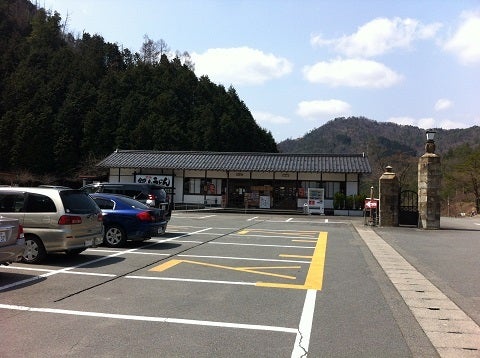 生野銀山の駐車場。ガラガラ