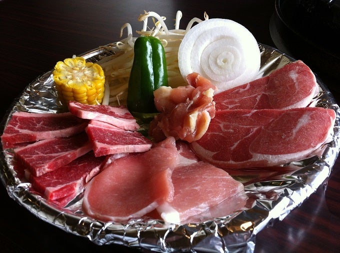六甲山ジンギスカンパレスのジンギスカンランチ